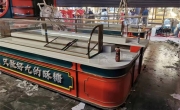 选择展柜定制厂家的好处有哪些?